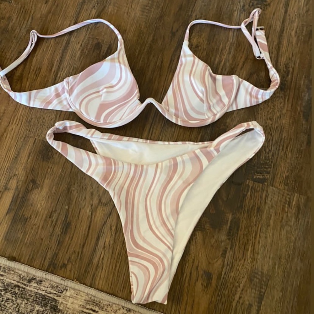 Marble bikini